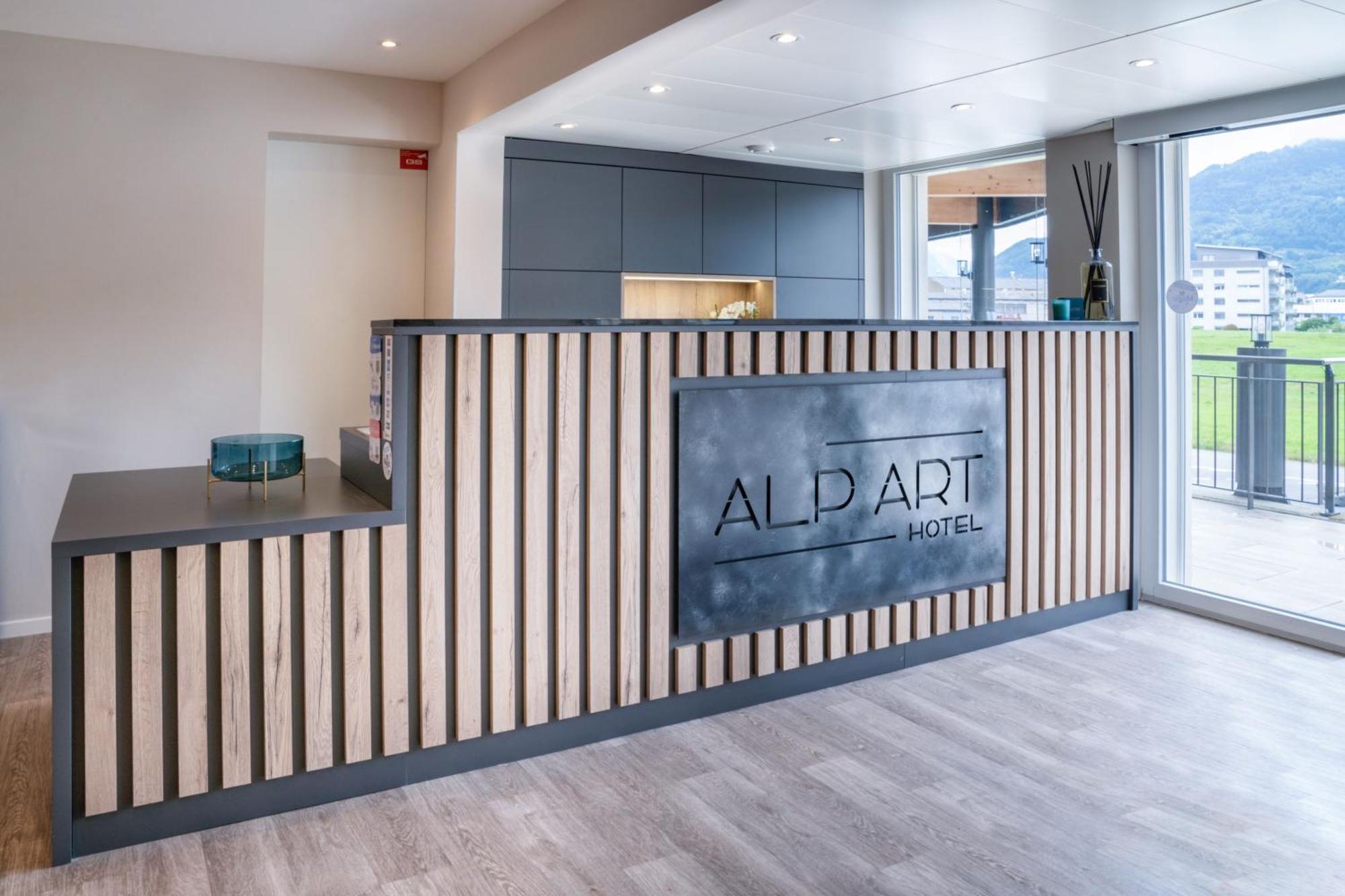 Alp Art Hotel Monthey Collombey-Muraz Exterior foto